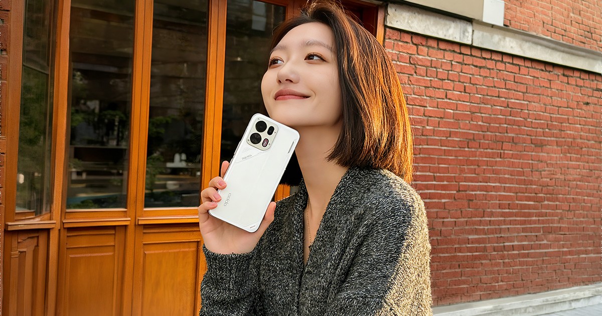 Cận cảnh OPPO K15 Pro: "Gaming phone" của OPPO, quạt tản nhiệt tích hợp, Dimensity 8500 Super, giá 11.5 triệu Cận cảnh OPPO K15 Pro: "Gaming phone" của OPPO, quạt tản nhiệt tích hợp, Dimensity 8500 Super, giá 11.5 triệu